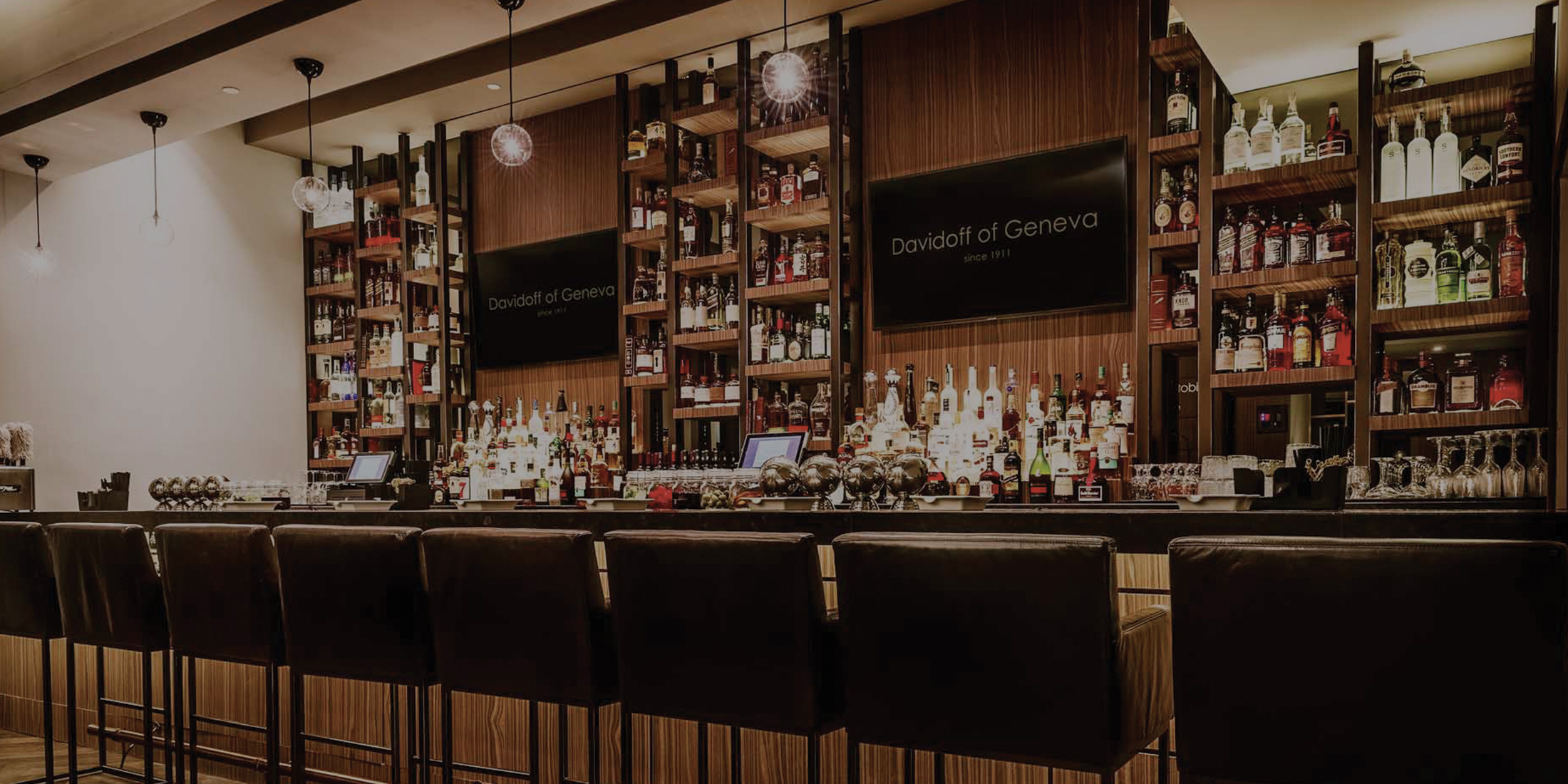 bar area of davidoff in hard rock hotel